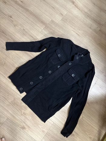 Pull à bouton
