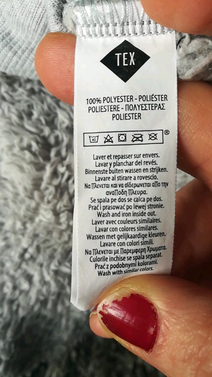 Pull chaud S - photo numéro 3