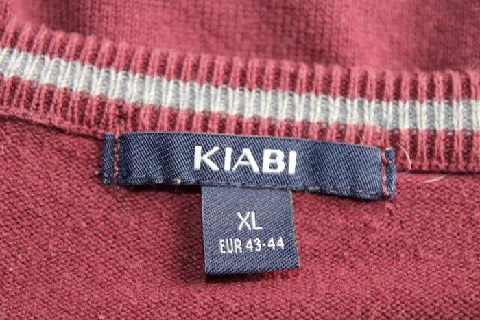 Pull fin bordeaux Kiabi - Col V - Taille XL - photo numéro 3