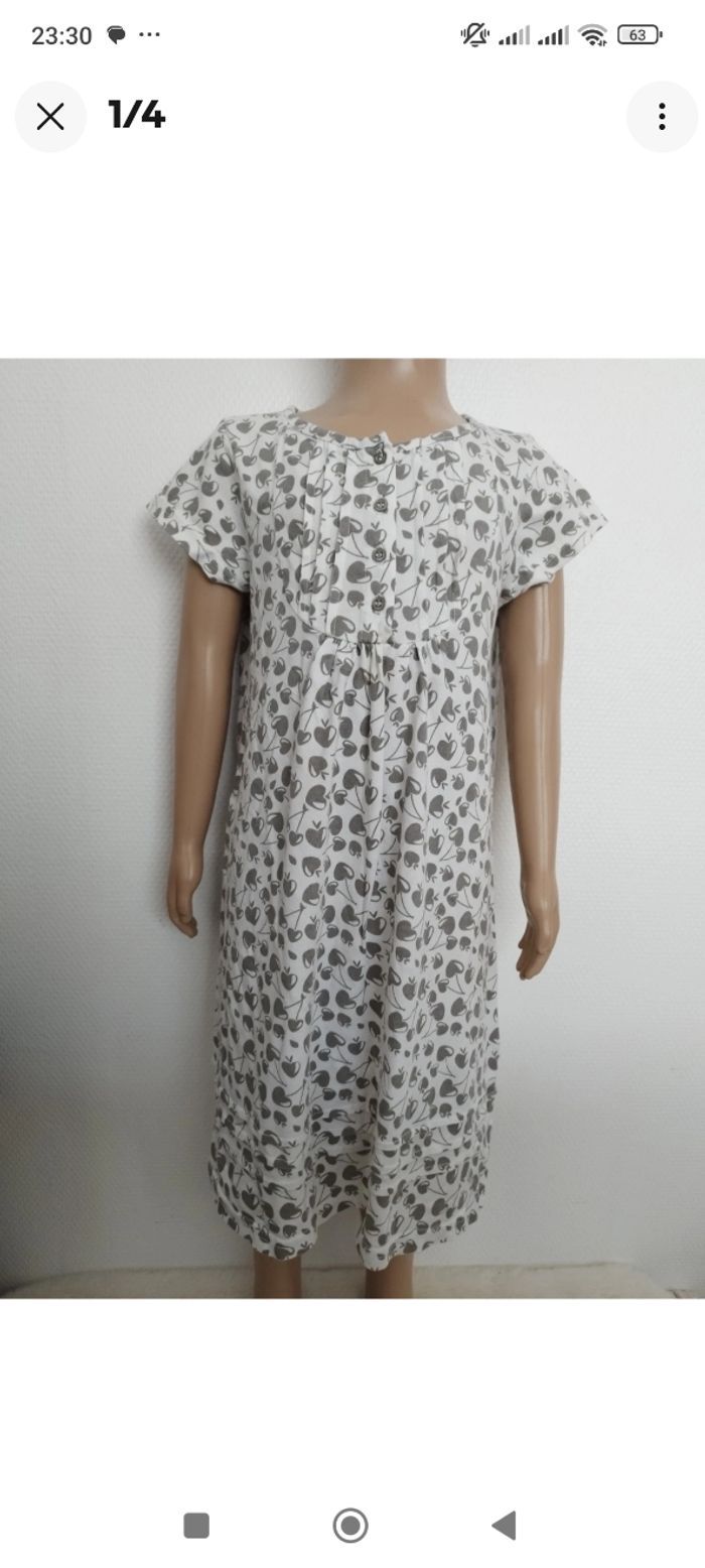 Robe 3 suisses 10 ans - photo numéro 2