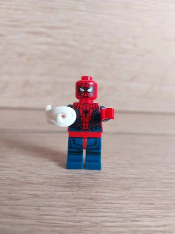 Figurine type lego Spiderman Marvel