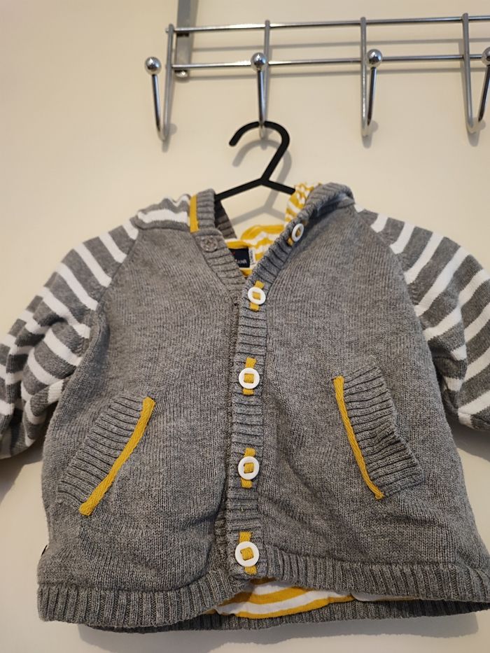Gilet bébé - photo numéro 2