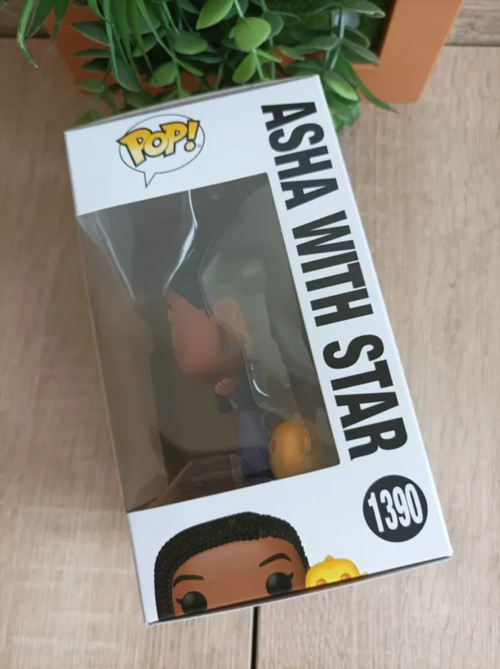 Figurine Asha With Star Funko Pop Disney Wish - photo numéro 2