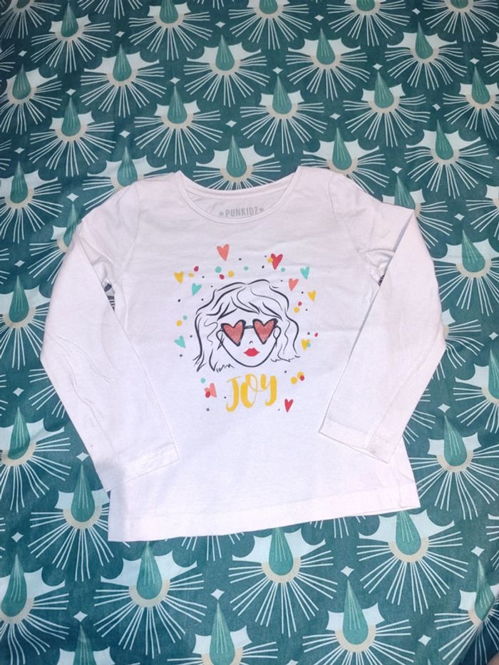 T-shirt manche longue taille 5 ans