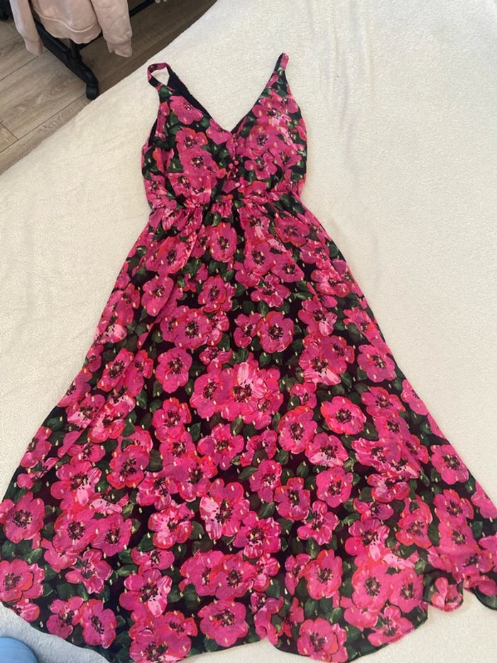 Longue robe taille S - photo numéro 2