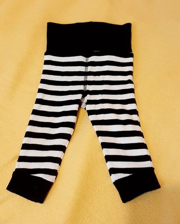 Pantalon leggings noir et blanc fille 6 mois Kitchoun Kiabi
