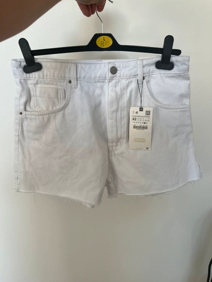 Short Zara blanc neuf - photo numéro 4