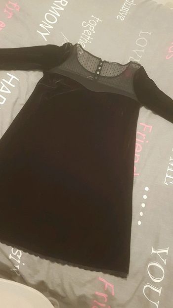 Robe en velour et dentelle