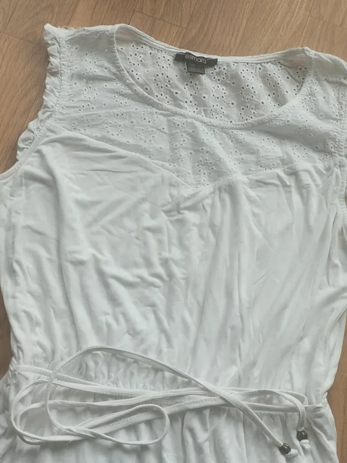 Robe col rond broderie sans manches 38_40 Esmara - photo numéro 3
