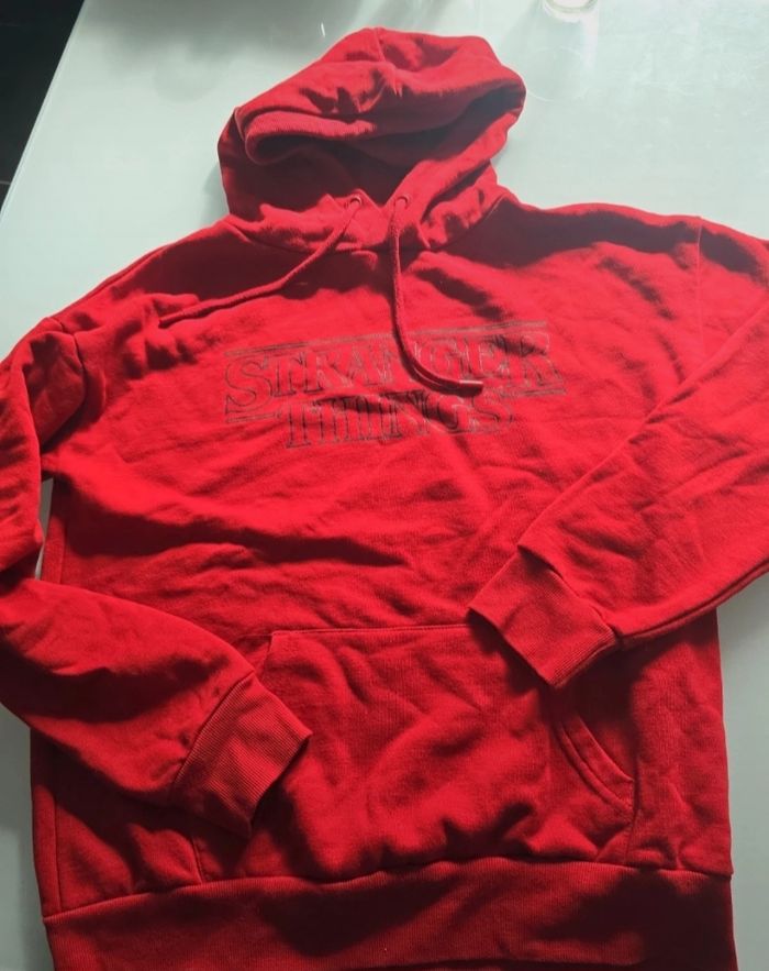 Sweat stranger things - photo numéro 3