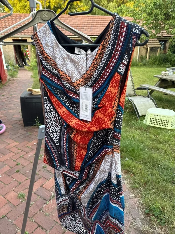 Jolie robe d’été jus d’orange neuve avec étiquette taille S - photo numéro 4