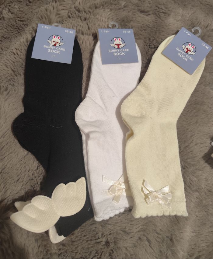 Coffret Noël lot 3 paires de chaussettes 35-40 neuves - photo numéro 3