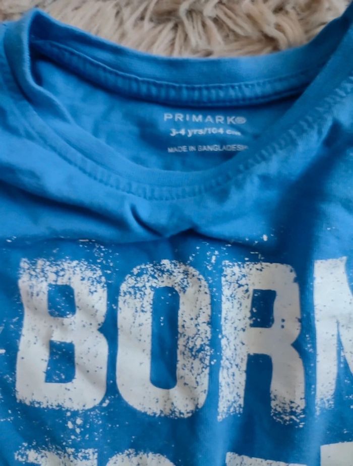 T-shirt taille 3/4 ans - photo numéro 2