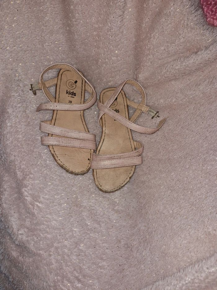 Nus pieds