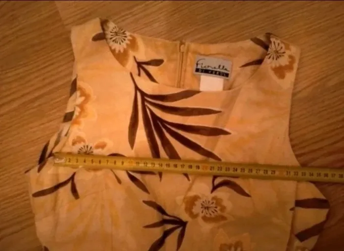 Robe. Femme . été. Fiorella Di verdi. Taille 36 - photo numéro 16