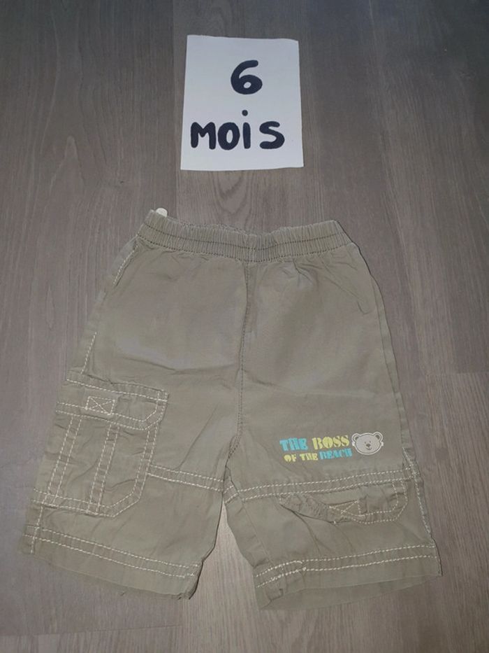 Short 6mois