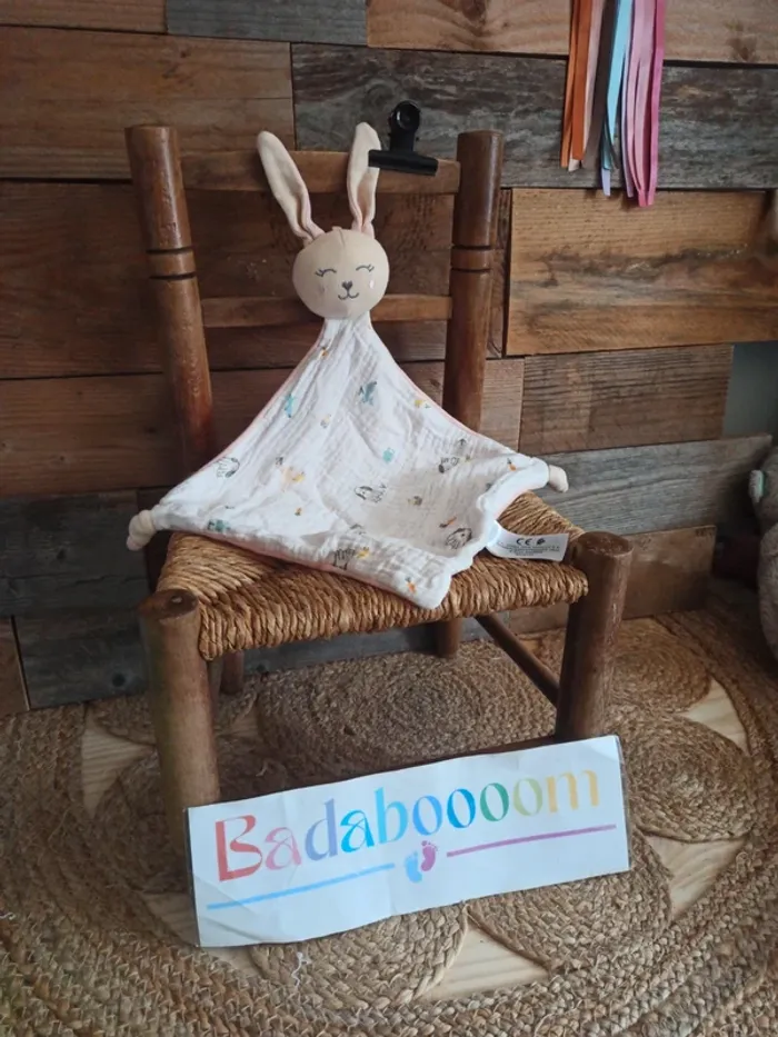 Doudou lapin endormi Simba toys tbe