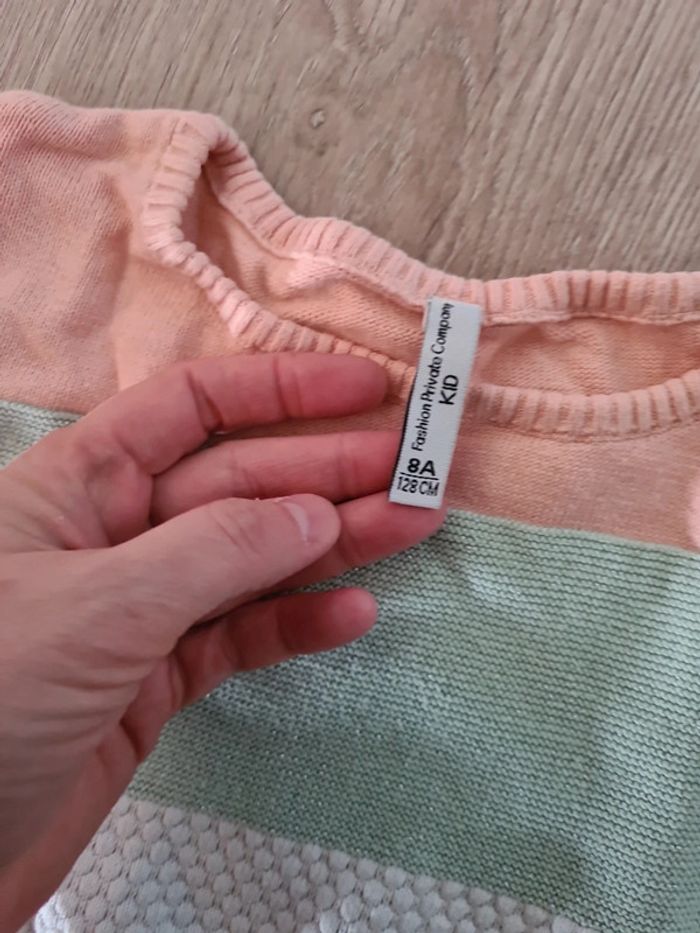 Pull fpc 8ans - photo numéro 3