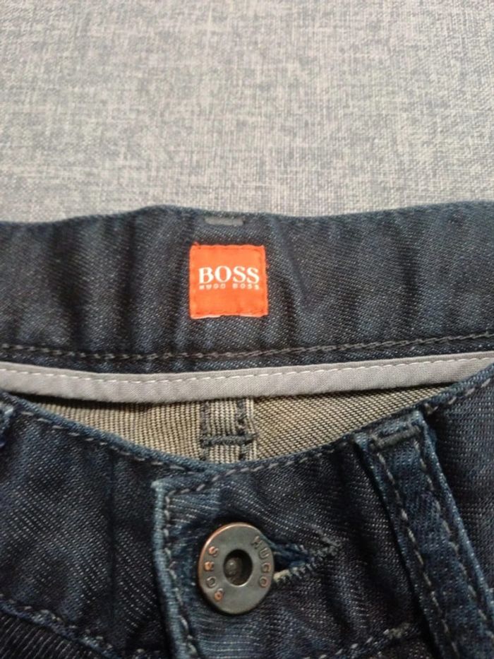 C58 jeans marine Hugo Boss W26 - photo numéro 3