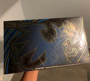 Coffret ultra premium dracaufeu