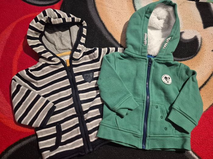 Lot vêtements 6 mois - photo numéro 5