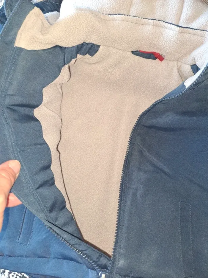 Manteau doublé chaud garçon tissaia 18 mois super état - photo numéro 9