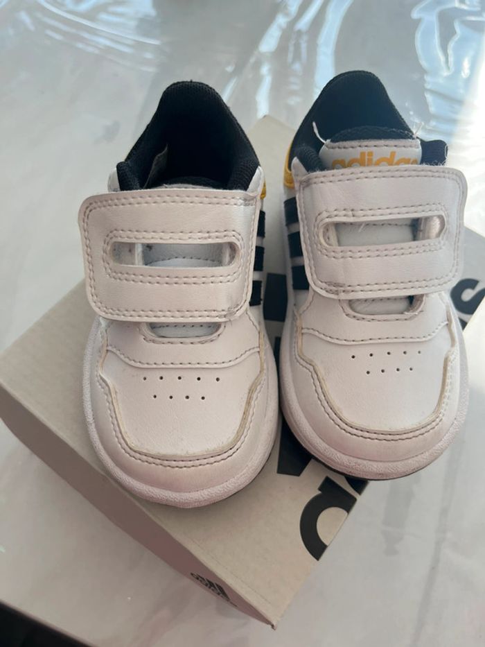 Basket adidas - photo numéro 2
