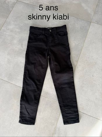 Pantalon noir skinny Kiabi 5 ans 