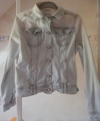 Veste en jean très clair