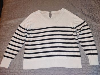 Pull rayé marine