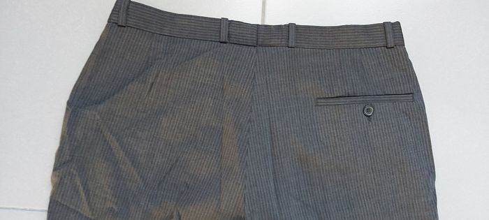 Pantalon de costume gris à lignes 46 - photo numéro 7