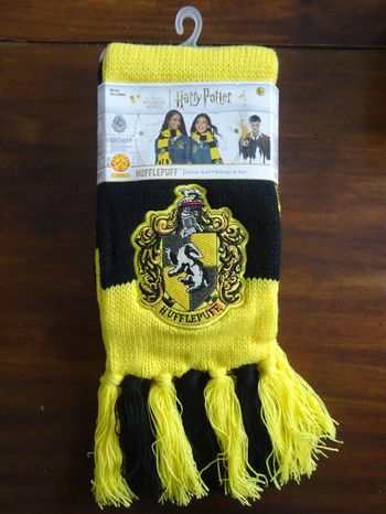 Harry Potter Echarpe de Luxe Poufsouffle NEUVE
