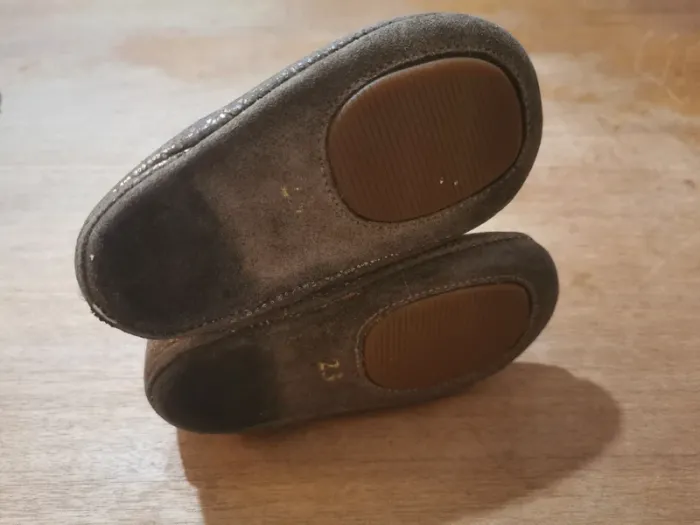 🌼 Chaussons Pom d’Api Mini Zip T23 – brillants, étoiles, confort & style ⭐ - photo numéro 4