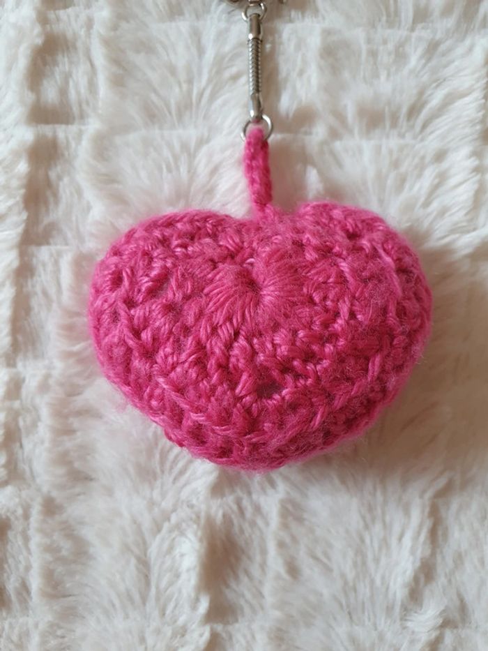 Porte clés coeur au crochet neuf - photo numéro 2