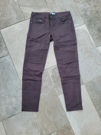 Pantalon 7/8 taille 38