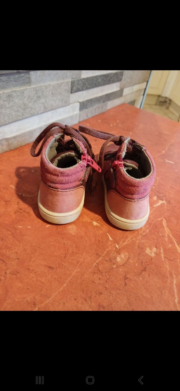 Kickers fille taille 21 - photo numéro 4