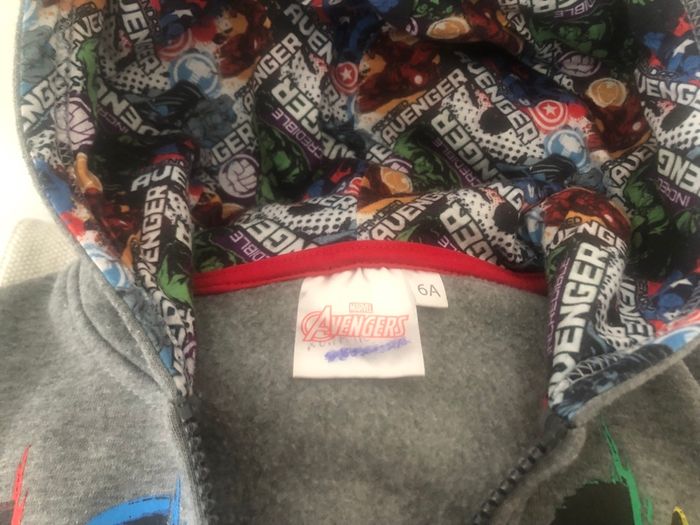 Gilet gris 6 ans Avengers - photo numéro 5