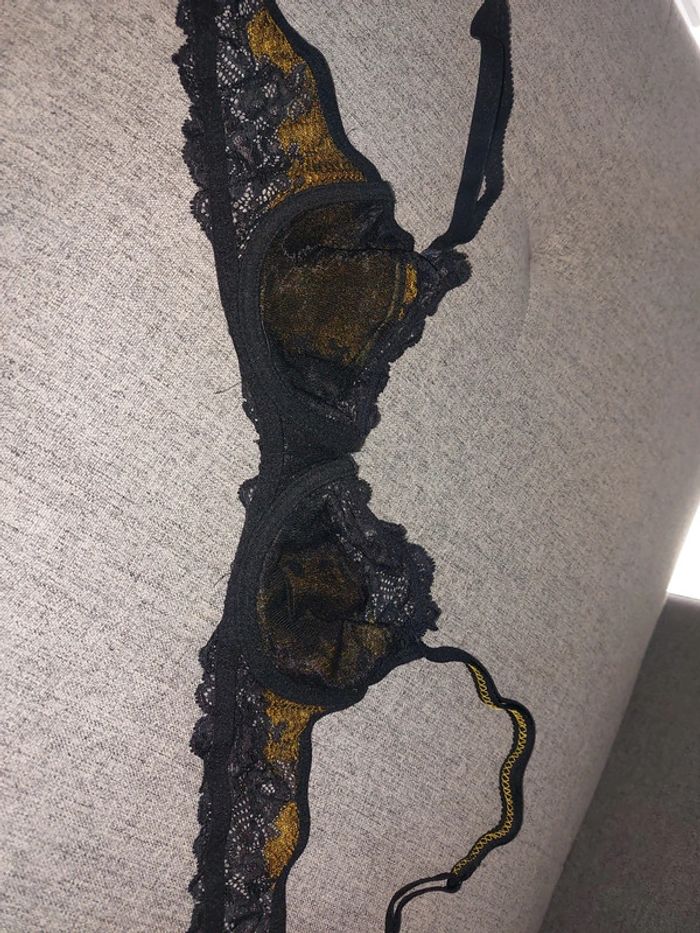 Soutien gorge - photo numéro 4