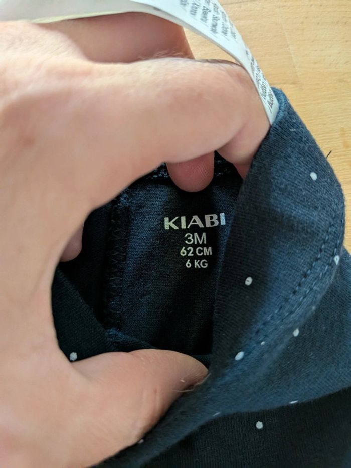 Ensemble 1 mois Kiabi - photo numéro 4