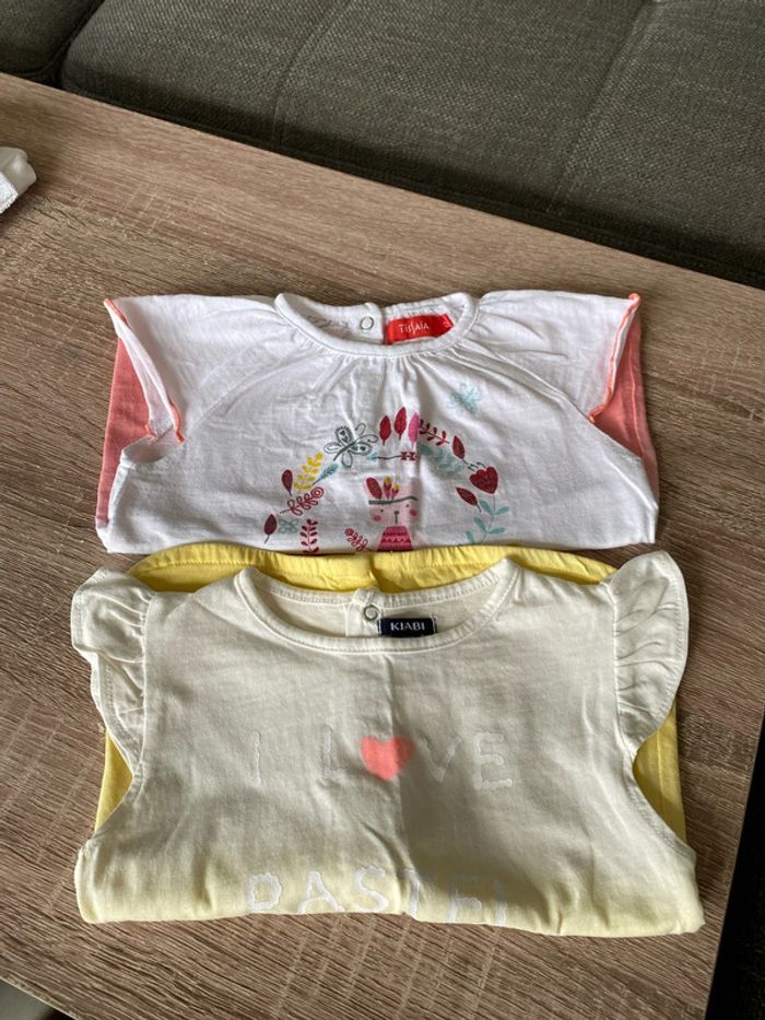 Lot de 2 tee-shirts sans manche 12 mois