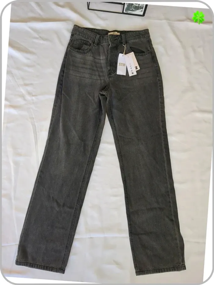 Jeans large Stradivarius femme Neuf 36