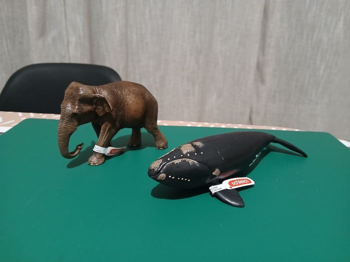 Lot 2 figurines schleich neuves