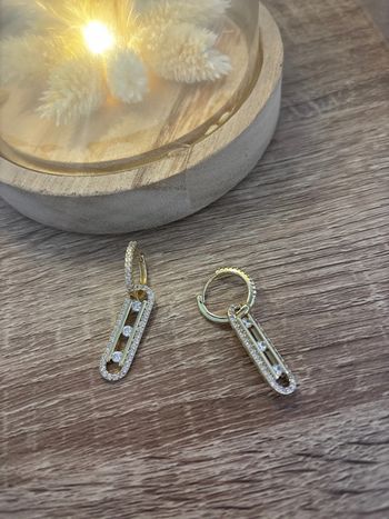 Boucle d’oreille pendantes