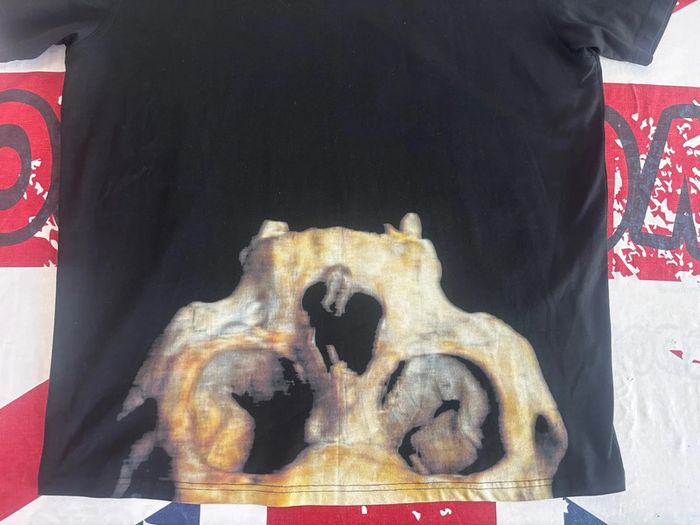 T-shirt Givenchy taille M noir avec motif crâne - photo numéro 5