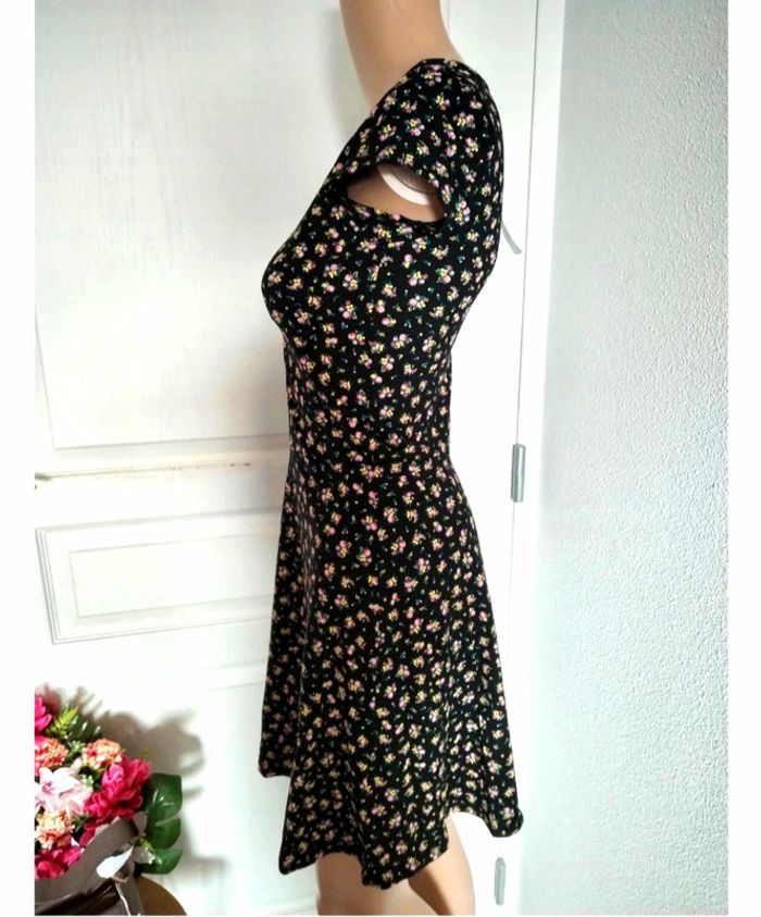Robe d'été C&A taille S neuve - photo numéro 2