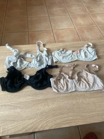 Donne soutien-gorge d’allaitement 90C