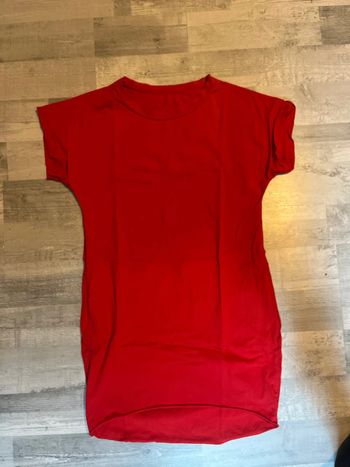 Robe Tee shirt rouge taille S