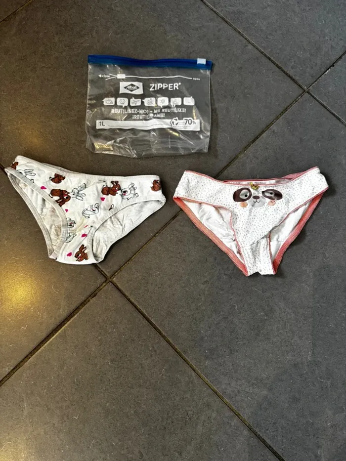 Lot de 2 culottes - Orchestra - Lapin, chien, cœur - Blanc, rose, marron & rouge - 6 ans - photo numéro 2