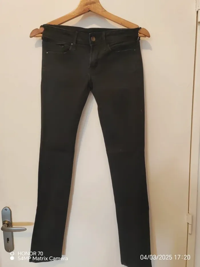Jeans noir - photo numéro 6