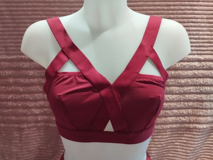 Ensemble sous vêtements décolleté croisé - photo numéro 8